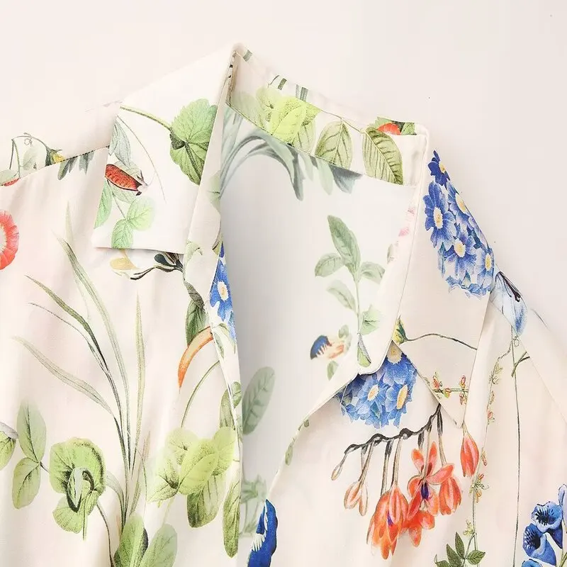 فستان نسائي قصير من الحرير الساتان بطبعة زهور مع حزام خصر عالي الجودة بأكمام قصيرة قطعة واحدة أنيقة موضة ربيع 2024