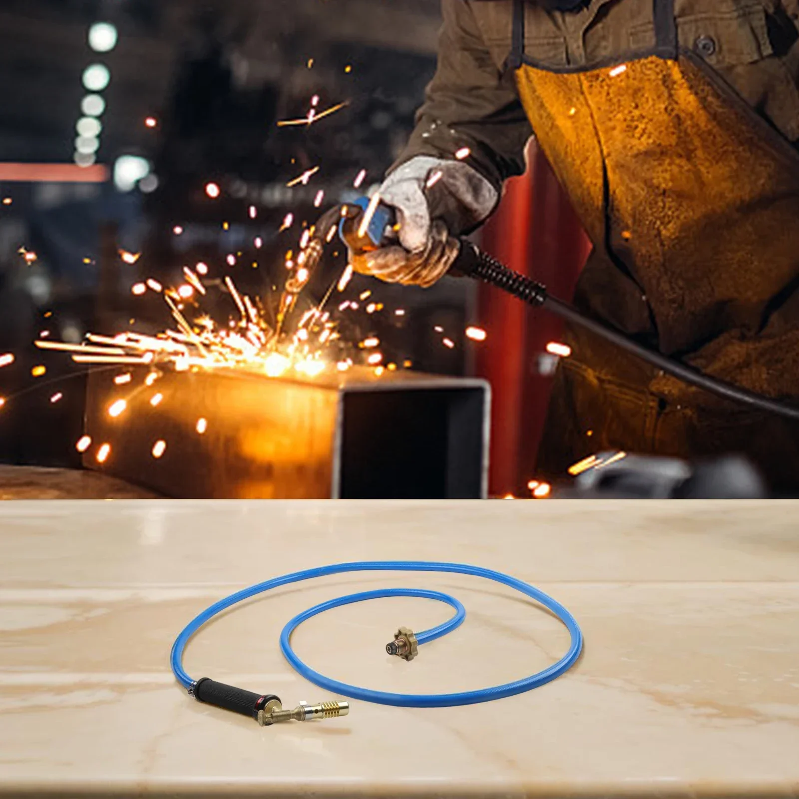 torche-de-soudage-au-gaz-liquefie-avec-corps-entierement-en-cuivre-offrant-un-controle-efficace-de-la-chaleur-pour-les-situations-de-soudage-et-de-reparation-des-metaux