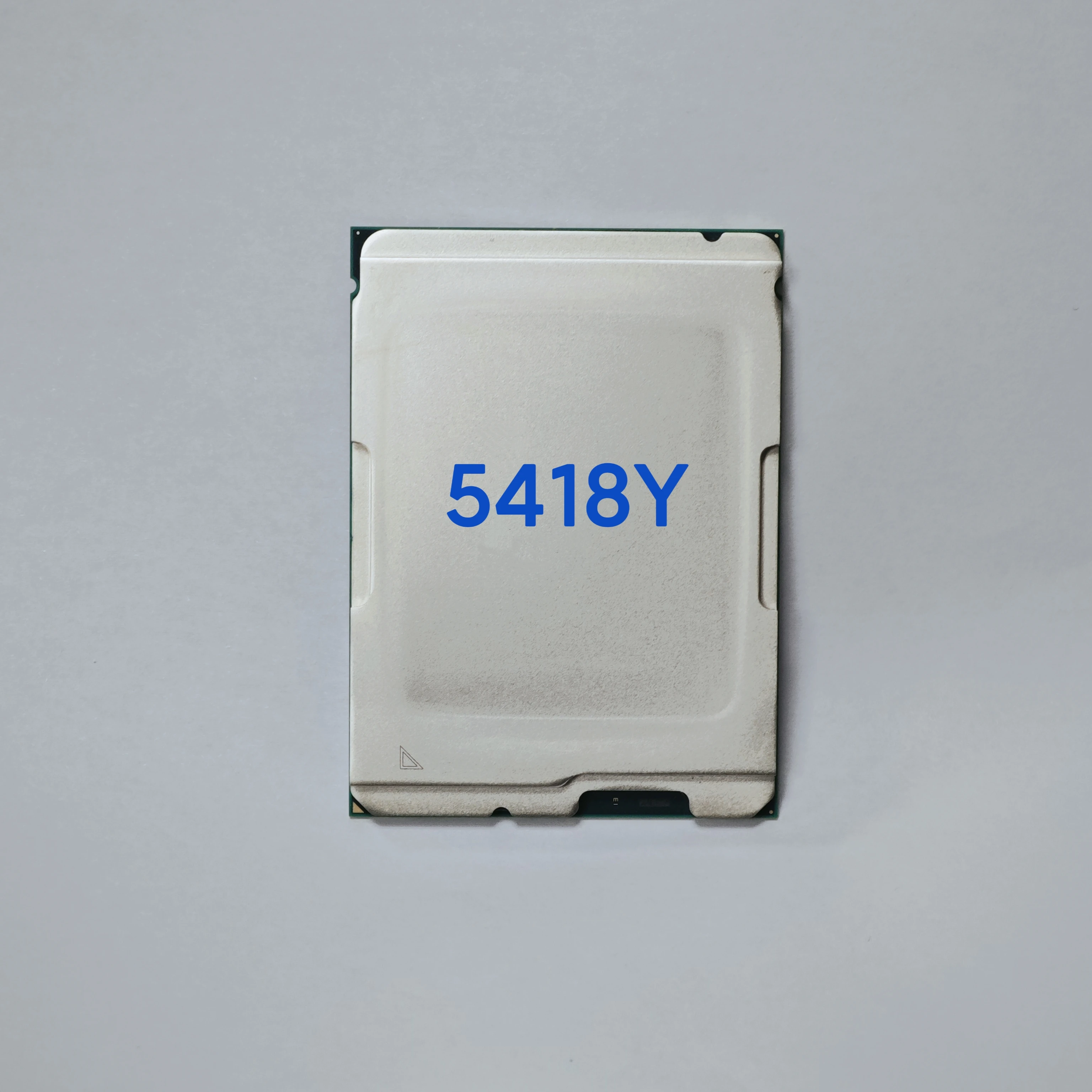 Xeon Gold 5418Y Server CPU 24 Cores  3.8GHz Turbo 45MB Cache  DDR5 Support for AI  Cloud Workloads