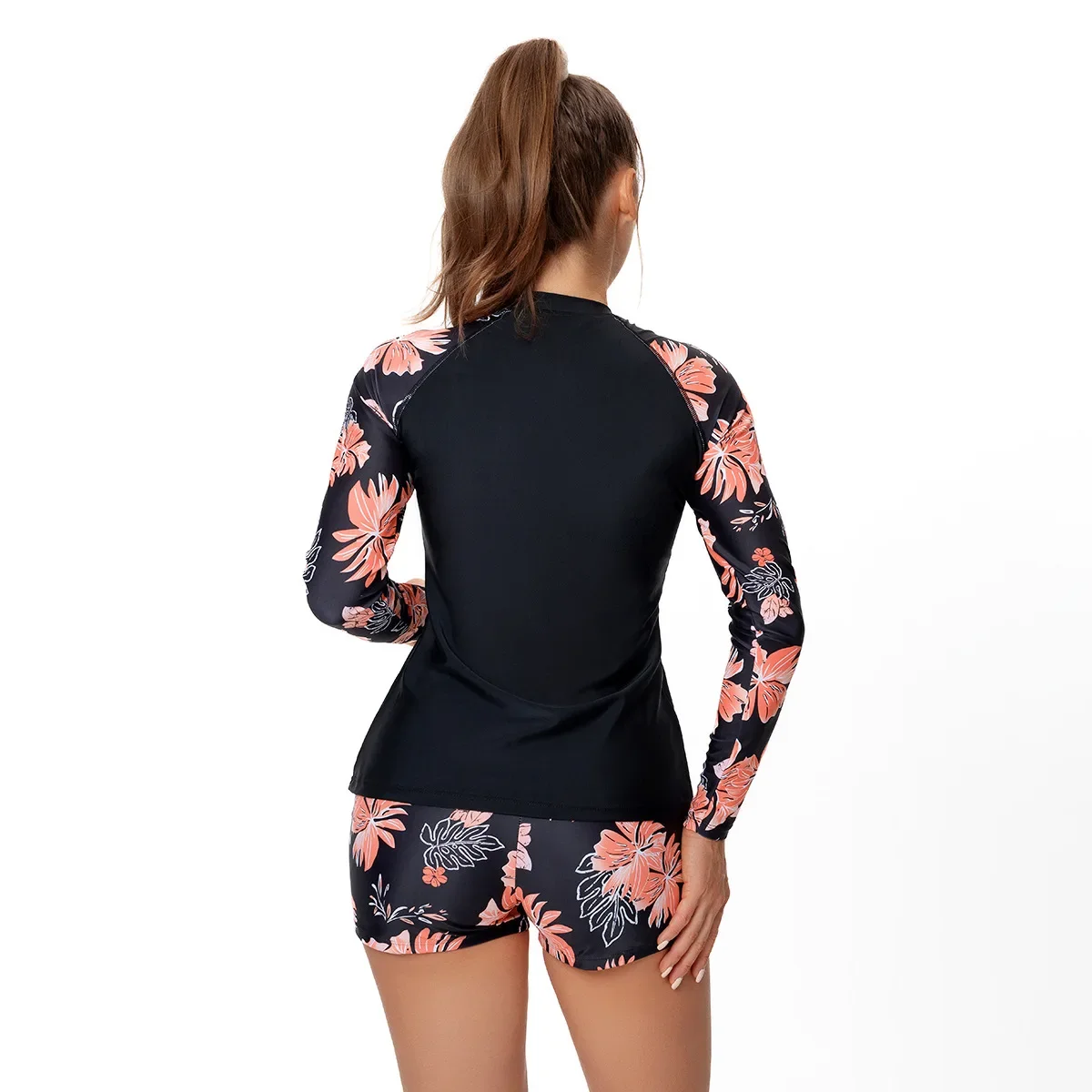 Damski strój kąpielowy Tankini zestaw damski strój kąpielowy z długim rękawem 2024 sporty surfingowe kostiumy kąpielowe kwiatowy Print kostiumy kąpielowe z szortami