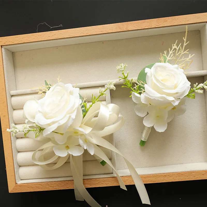 

25070 White Bohemian Rose Flower Corsage & Wristlet - Perfect for Brides, Groomsmen, and Wedding Decorations