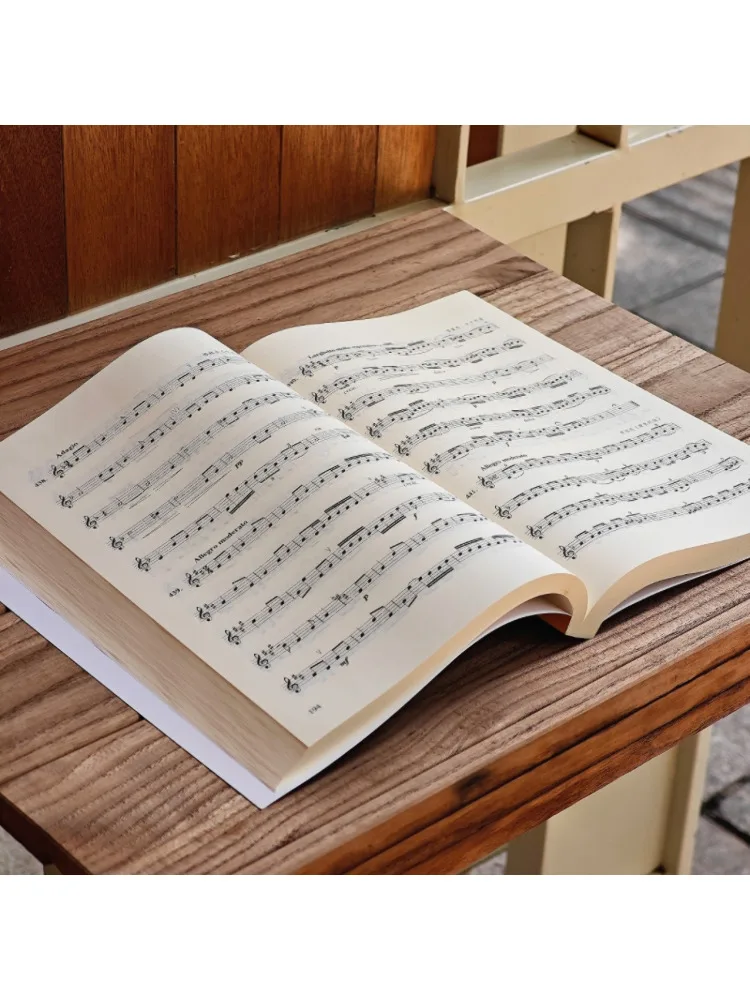 كتاب وينشير كلية امتحان القبول الموسيقى التدريب المكثف البصر الغناء وتدريب الأذن المجلد 21 الطبعة