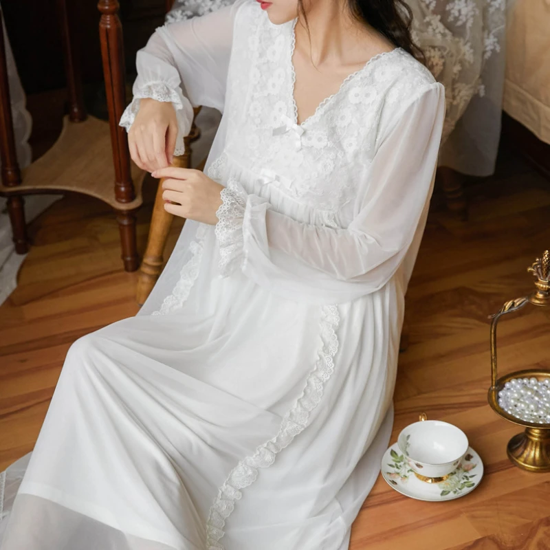 

Fairy Lace Peignoir Vintage Dress Gown Victorian Nightgown Women White Mesh Long Robe Princess Sleepwear Embroidery Night Dress