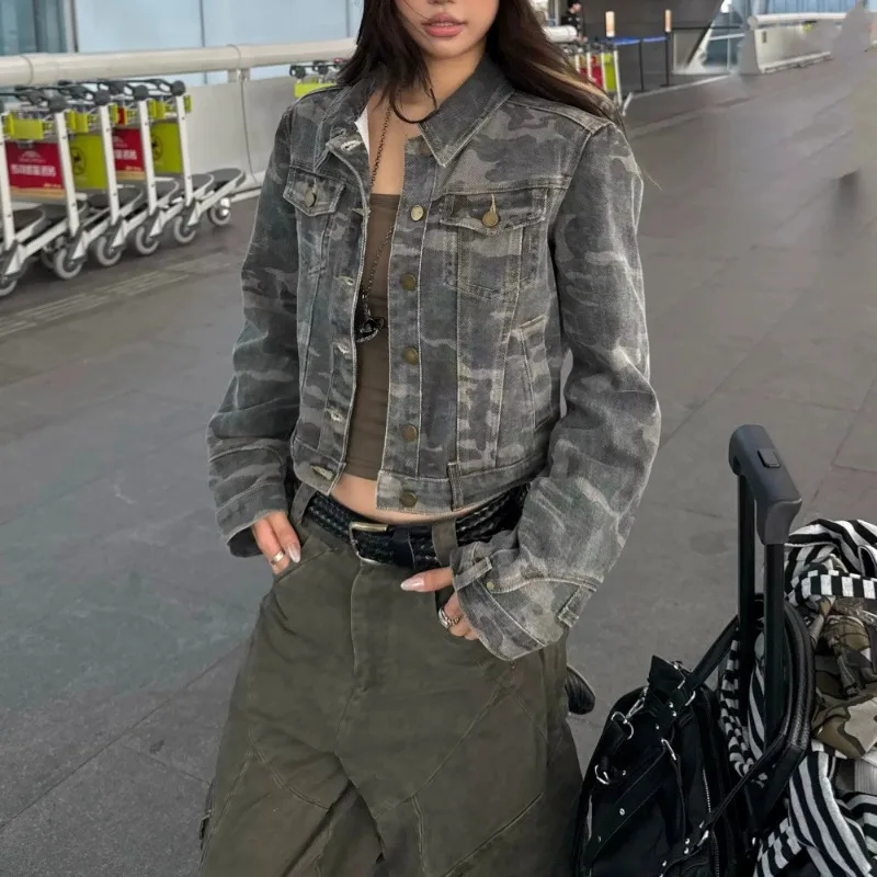 Damen-Jeansjacke, Herbst-Neuheit, Koreanischer Stil, Cooler Look, Trendige Vielseitige Arbeitsjacke, Damen-Camo-Denim, Locker Geschnittener Mantel – Detail 4