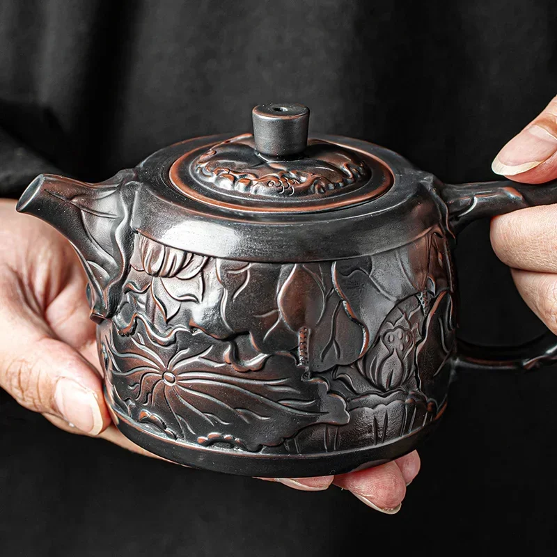 

Purple Pottery Hand-carved Teapot Household Large Ceramic Teapot Single Pot Kung Fu Tea Set Tea Ceremony Tea Divider