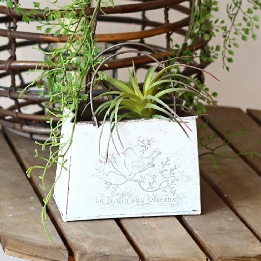 Vintage Distressed Handbag Flower Pot Flower Vase Wear-resistant Iron Art Vase Plant Bucket Decorative Pot Metal Flower Basket
