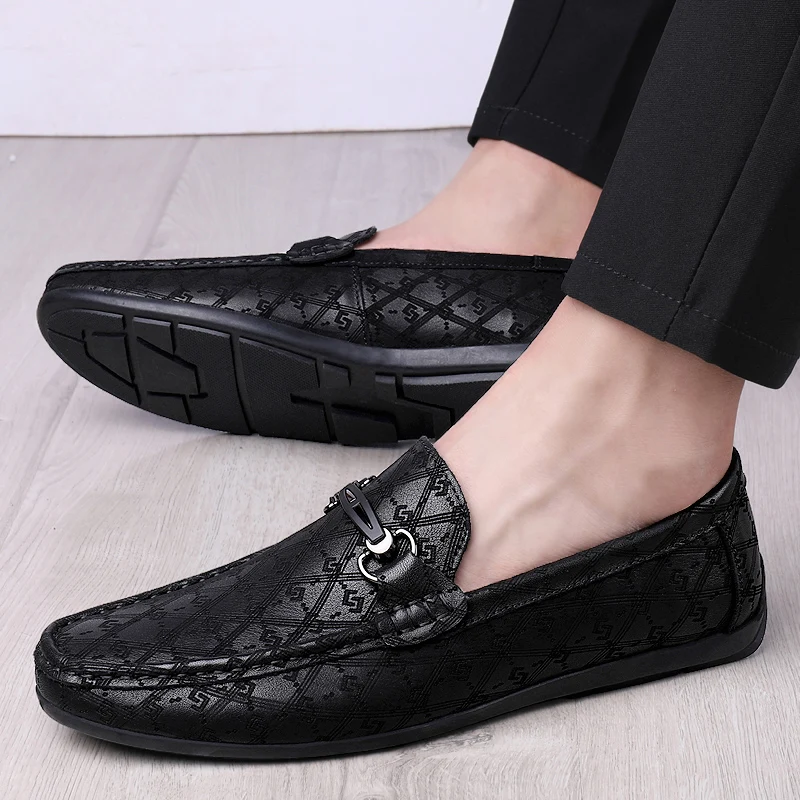 

New Arrival Black Loafers Men's Genuine Leather Slip on Flats Male Business Shoes Soft Sole Casual Shoes