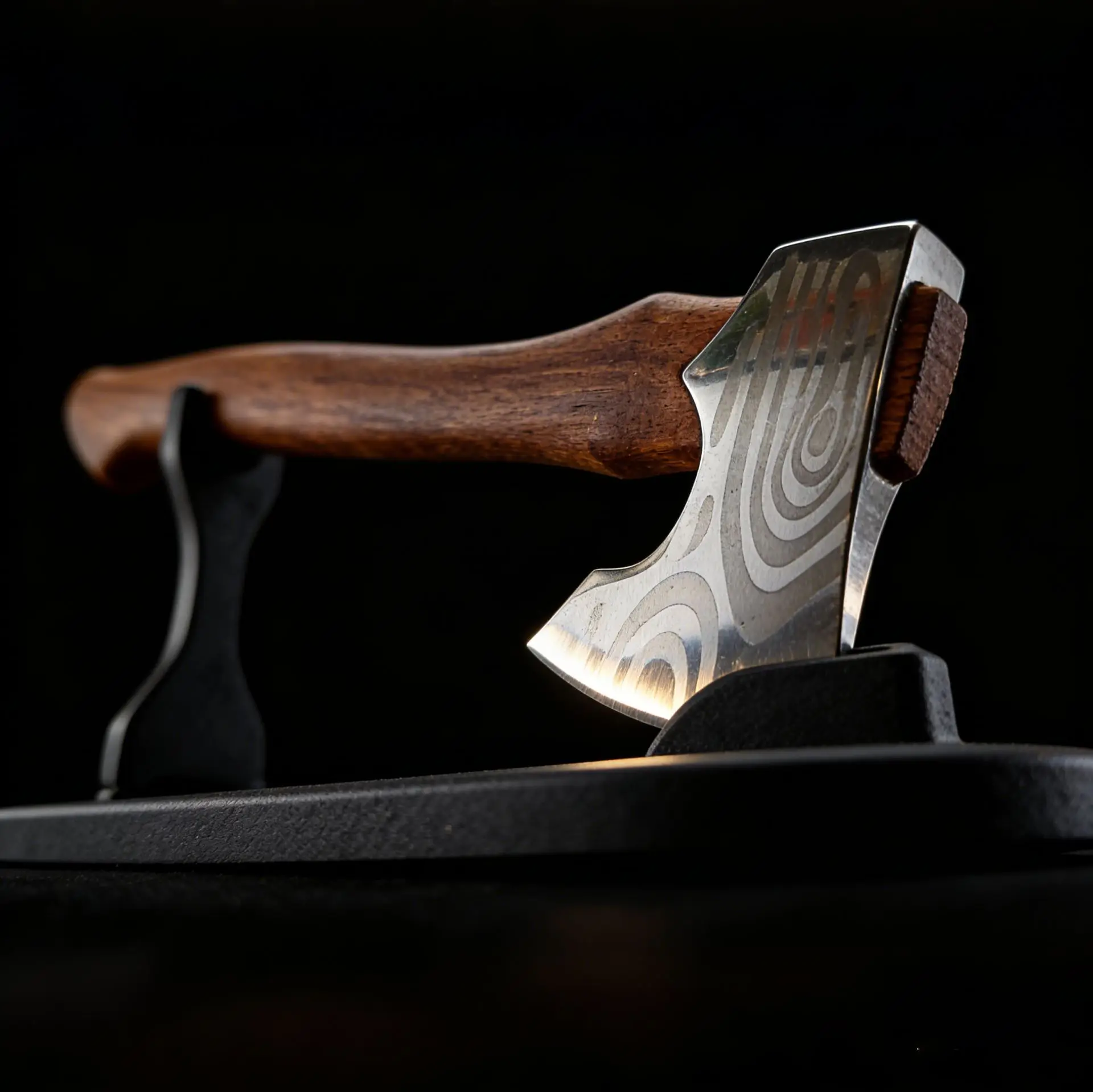 

Mini Solid Wood Handle Small Axe with Shiny Steel Blade Convenient Outdoor Camping Hand Tool and Tabletop Decoration Item