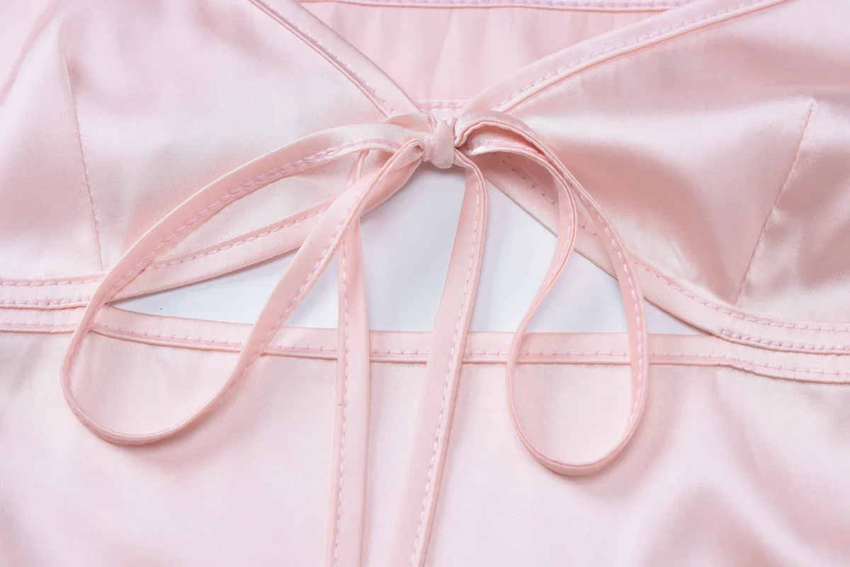 Backless Lace Up สปาเก็ตตี้ตัดออก Midi ชุดผู้หญิงคลับวันหยุดชุดราตรี Y2K เสื้อผ้า Drop Shipping