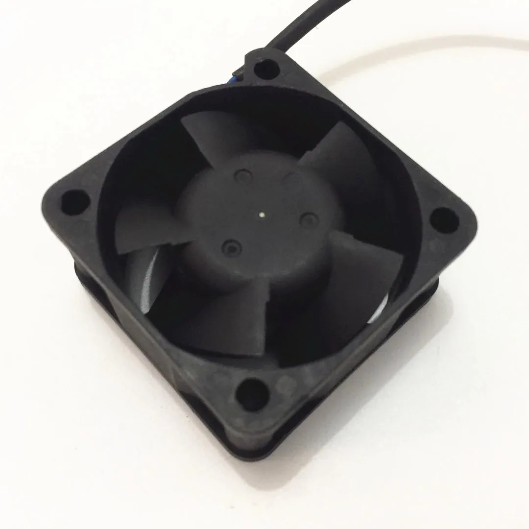 Delta Electronics EFB0412VHD R00 DC 12V 0.18A 40x40x20mm Server Cooling Fan