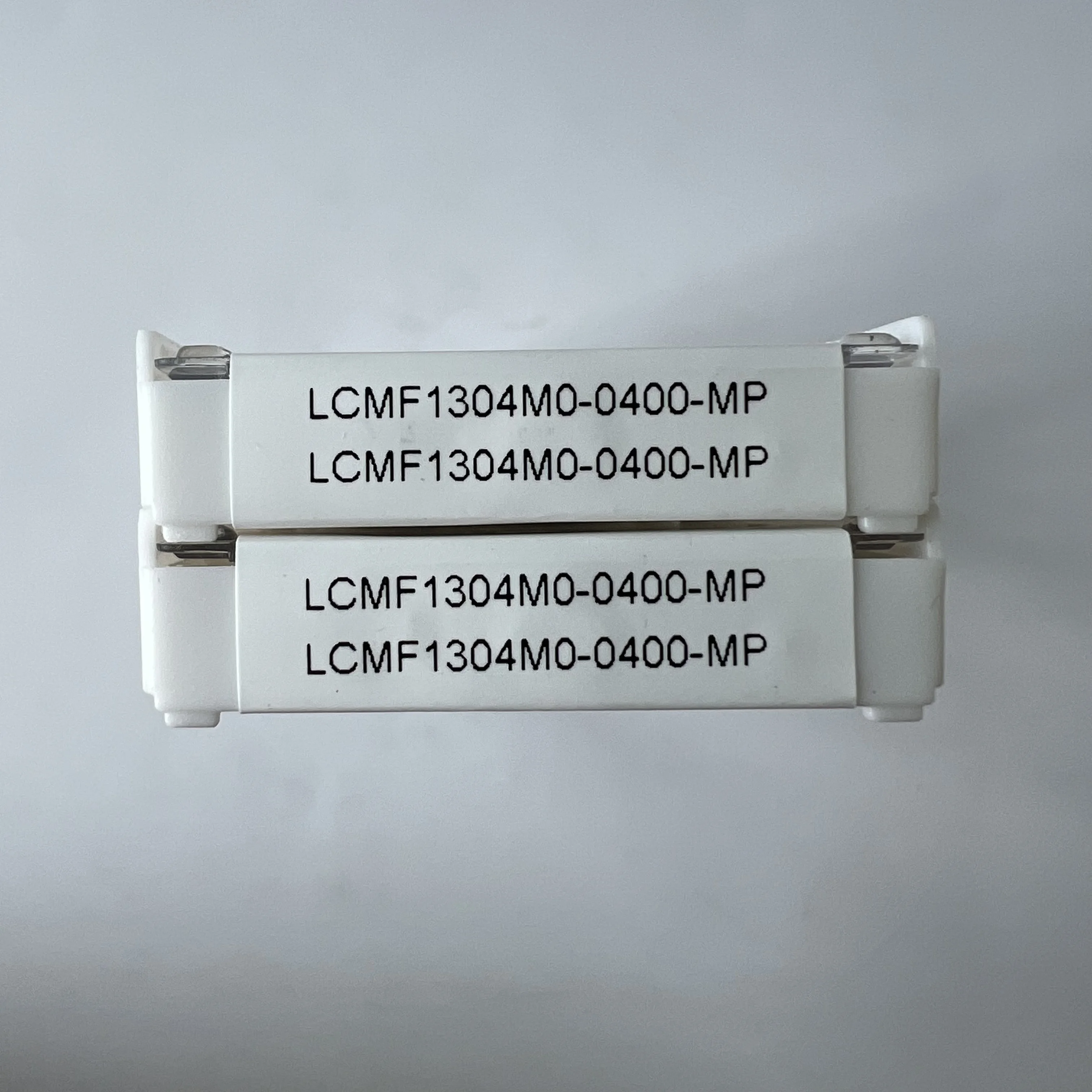 

LCMF1304M0-0400-MP CP500 Лезвие с ЧПУ