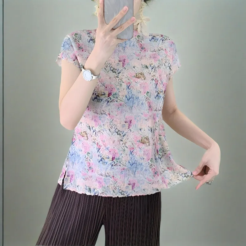 

Miyake Pleated Floral T-shirt Women's Models Elegant 2025 Summer New Light Pleated Women's Summer New Short-sleeved Top Fashion