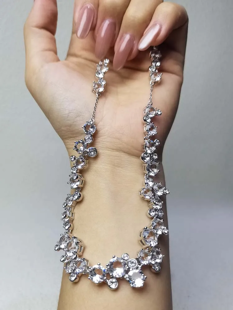 2026 Nieuwe Originele Dames Bruiloft Sieraden Ketting Hoogwaardige Fonkelende Cut Crystal Prachtige Geometrische Ketting Beste Geschenken