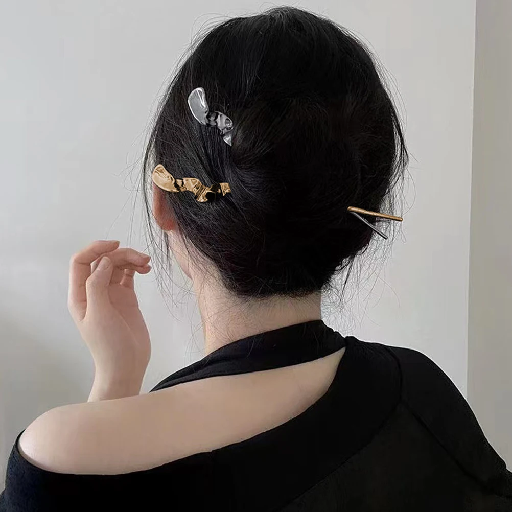 

2pcs Metal Hairpin Oriental Hairpins for Women Geometric Mirror Design Hair Sticks Long Hair Styling Accessories Buns