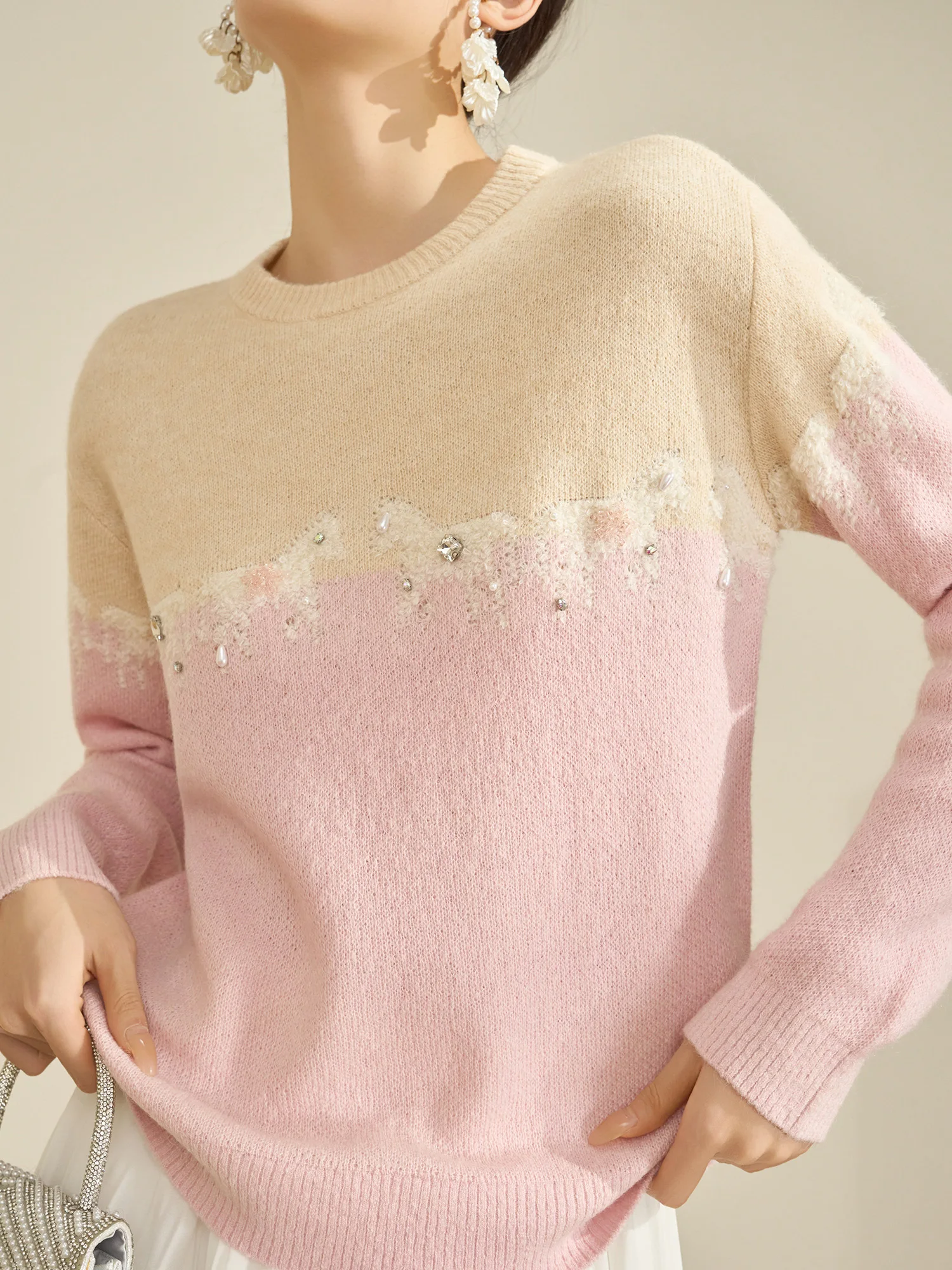 

Вязаный свитер Flowing Era Unique Miu Series с уникальным дизайном в стиле пэчворк, повседневный, свободного кроя, с длинными рукавами, круглым вырезом, теплый, из полиэфирного волокна