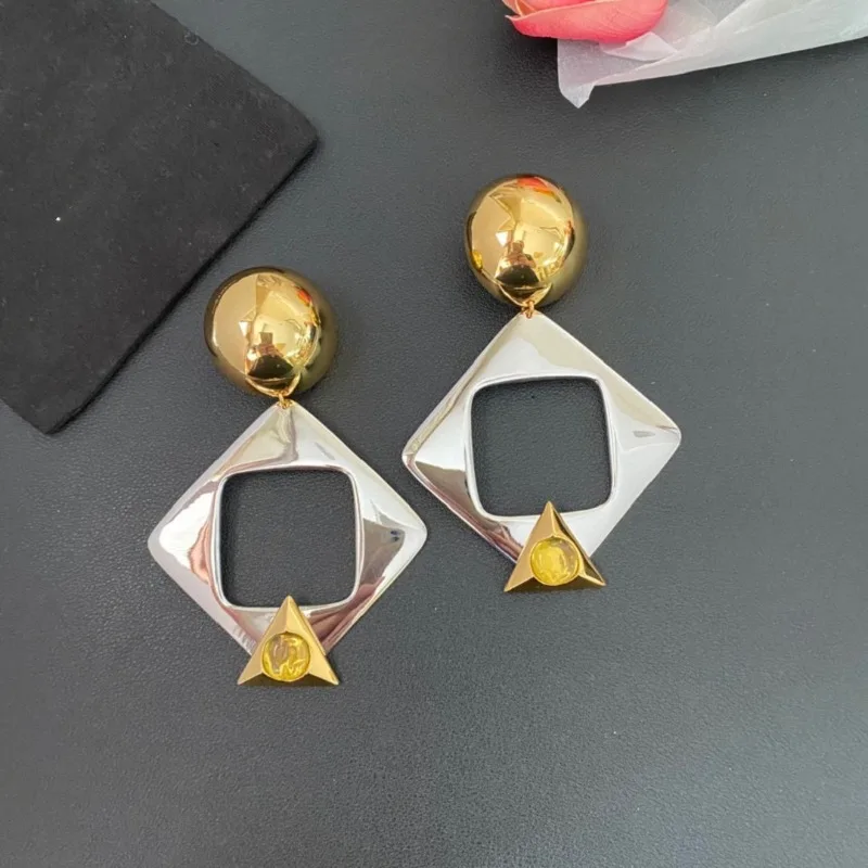 Fashion Charm High Quality Square Yellow Zircon Pendant Women's Earrings Designer Luxury High Quality Hollow Women's Earrings