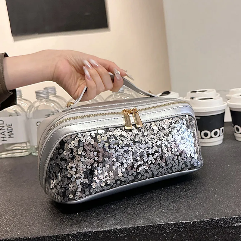 2026 New Shiny Sequins Makeup Bags for Women High End Fashion Large Capacity Zippers Storage Bag Portable Travel Toiletry Bags