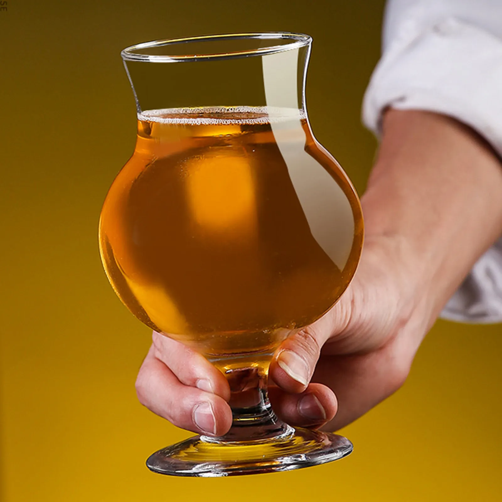 Whiskey Smelling Cup Tulip Shaped Glass Footed Goblet Wine Glassware Ideal for Bar Nightclub Home Cocktail Party Elegant Design