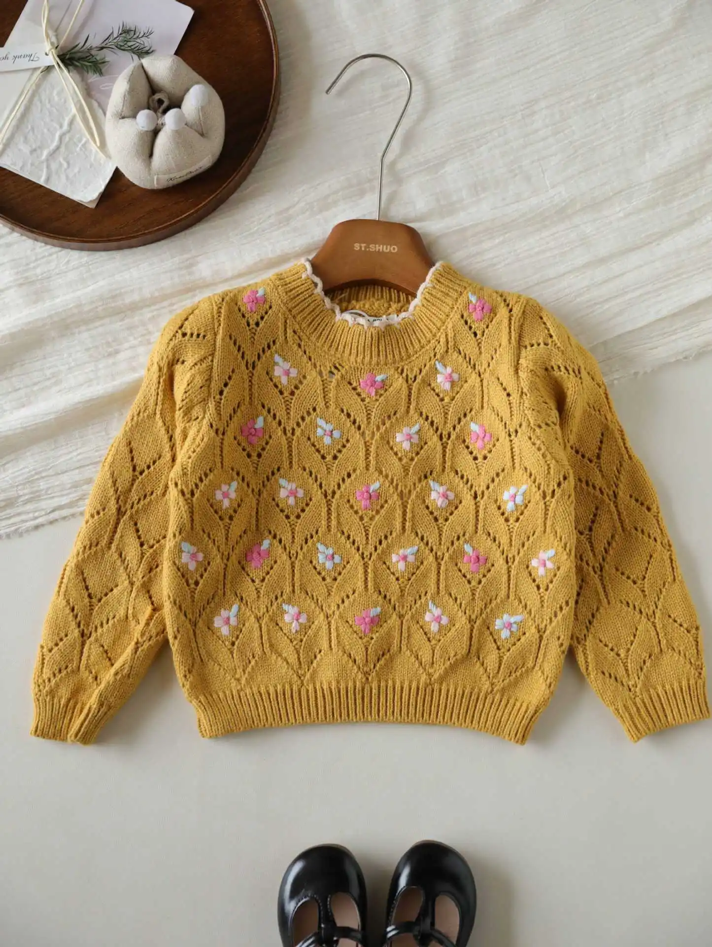 New Floral Embroidery Sweet Girl Baby Overhead Long Sleeve Sweater Vest Shoulder Girl Toddler Woolen Shirt Outerwear