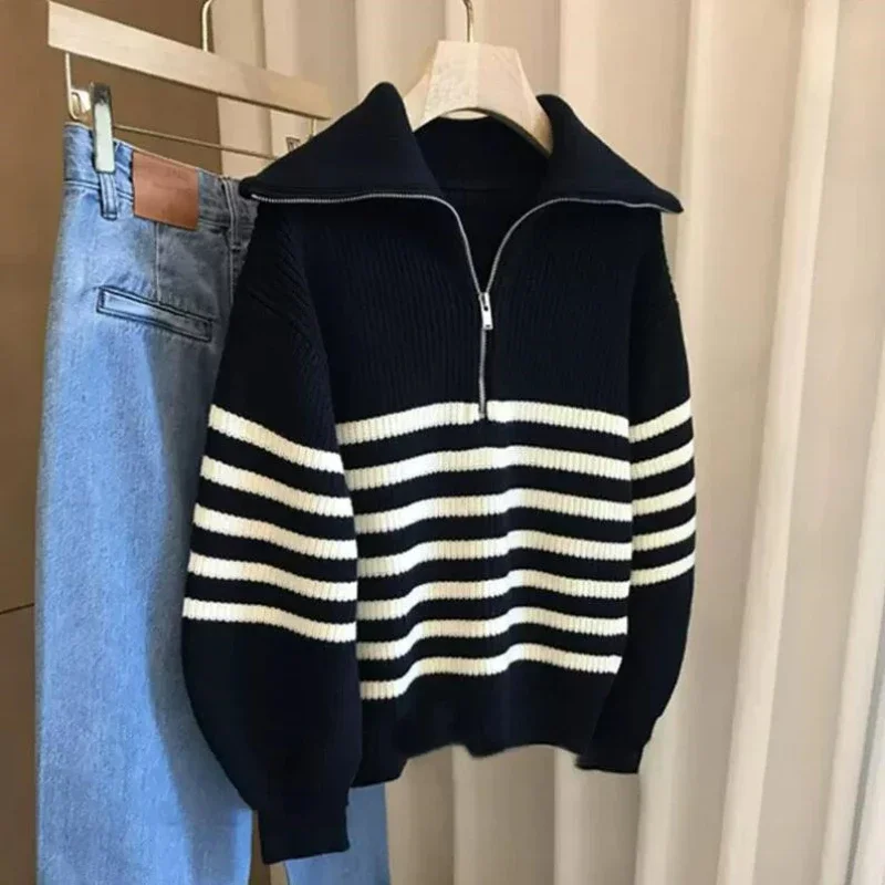 Autumn Winter Women\'s Sweaters Zipper White Black Striped Knitted Pullovers Korean Turndown Collar Oversized Sweater Women