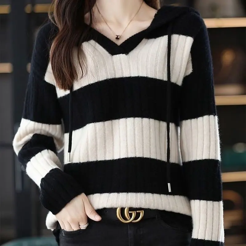 Frühling Herbst Kapuze gestreifte Pullover weibliche Kleidung lässig Langarm Mode Kordel zug koreanische lose gespleißte Strick pullover