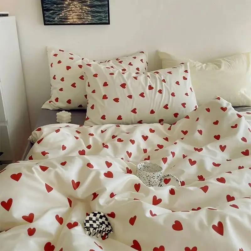 

Heart Duvet Cover Queen Red Heart Minimalist Design Bedding Set Small Heart Pattern Reversible Comforter Cover Romantic Deco