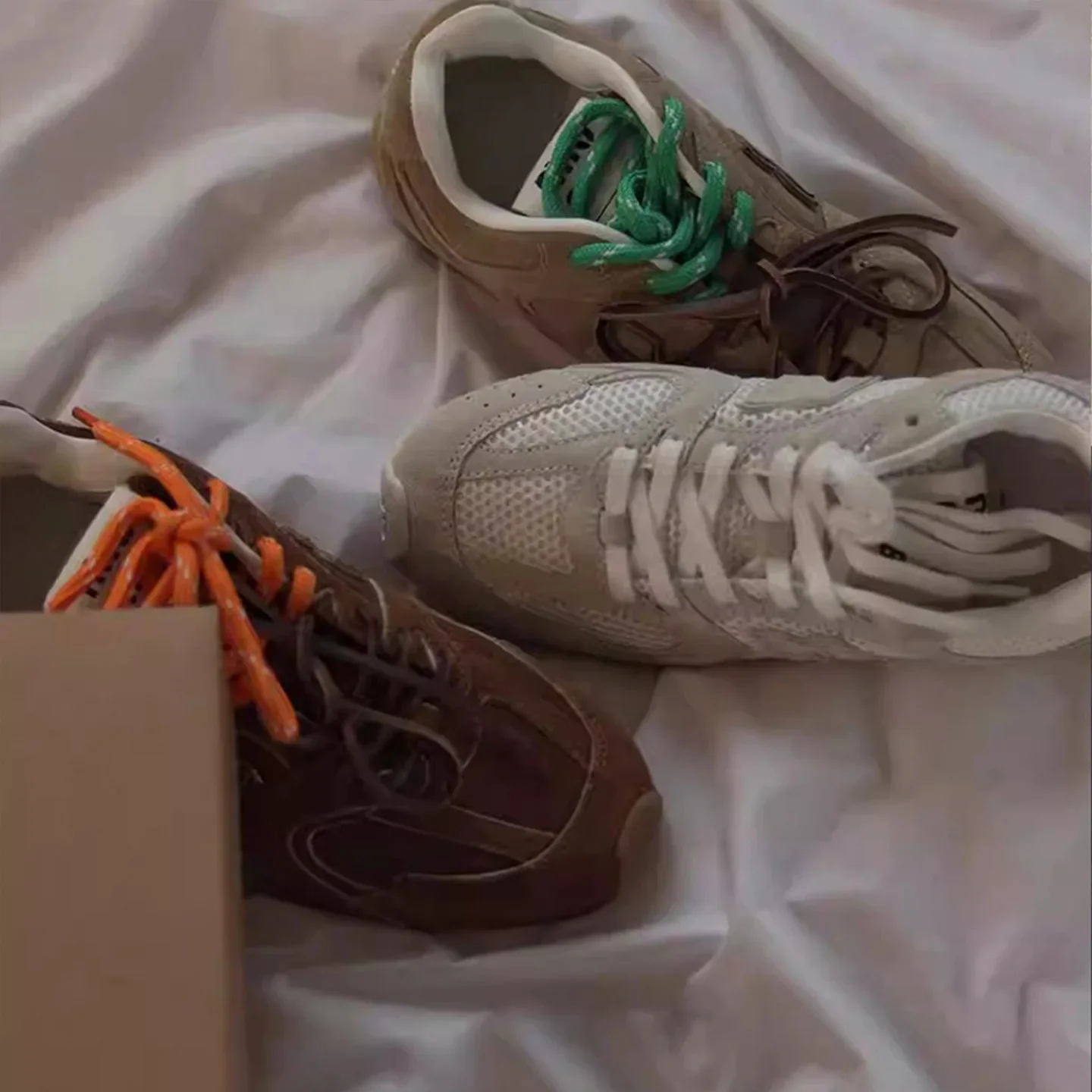 قوانغتشو الإصدار العالي Amiu التعاونية الصيف شبكة تنفس مظهر رائع Deqin المرأة 2025 نمط جديد أحذية Agan #4