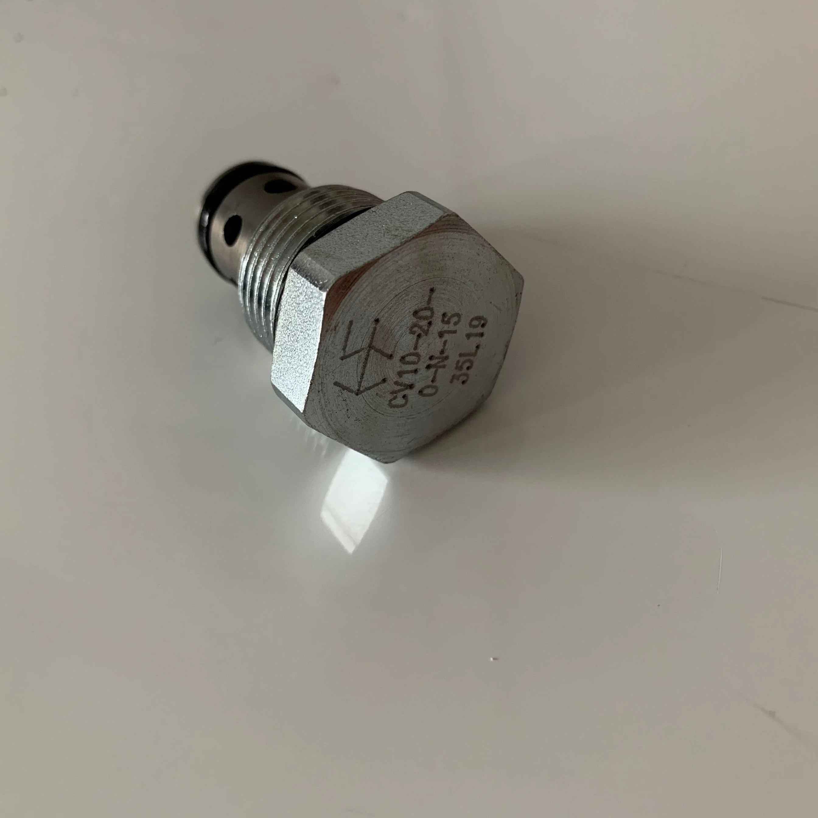 CV10-20 HydraForce Original Check Valve CV10-20-0-N-5 CV10-20-0-N-15 CV10-20-0-N-30 CV10-20-0-N-40 CV10-20-0-N-70 100 200 300