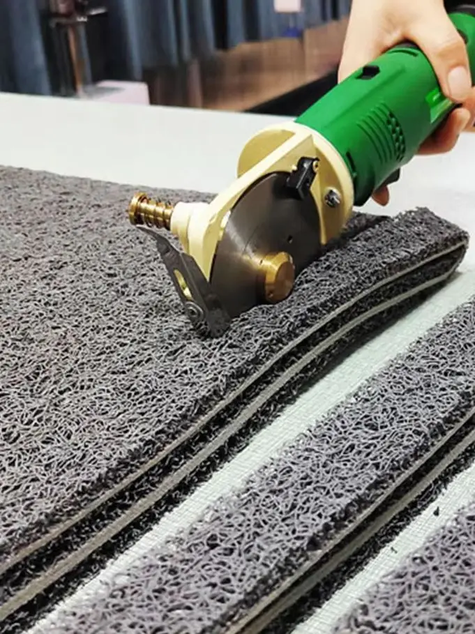 

Clothing Electric Scissors Cloth Cutter Fabric Cutting Machine Round Knife Electric Round Scissors Battery Cutting Tool