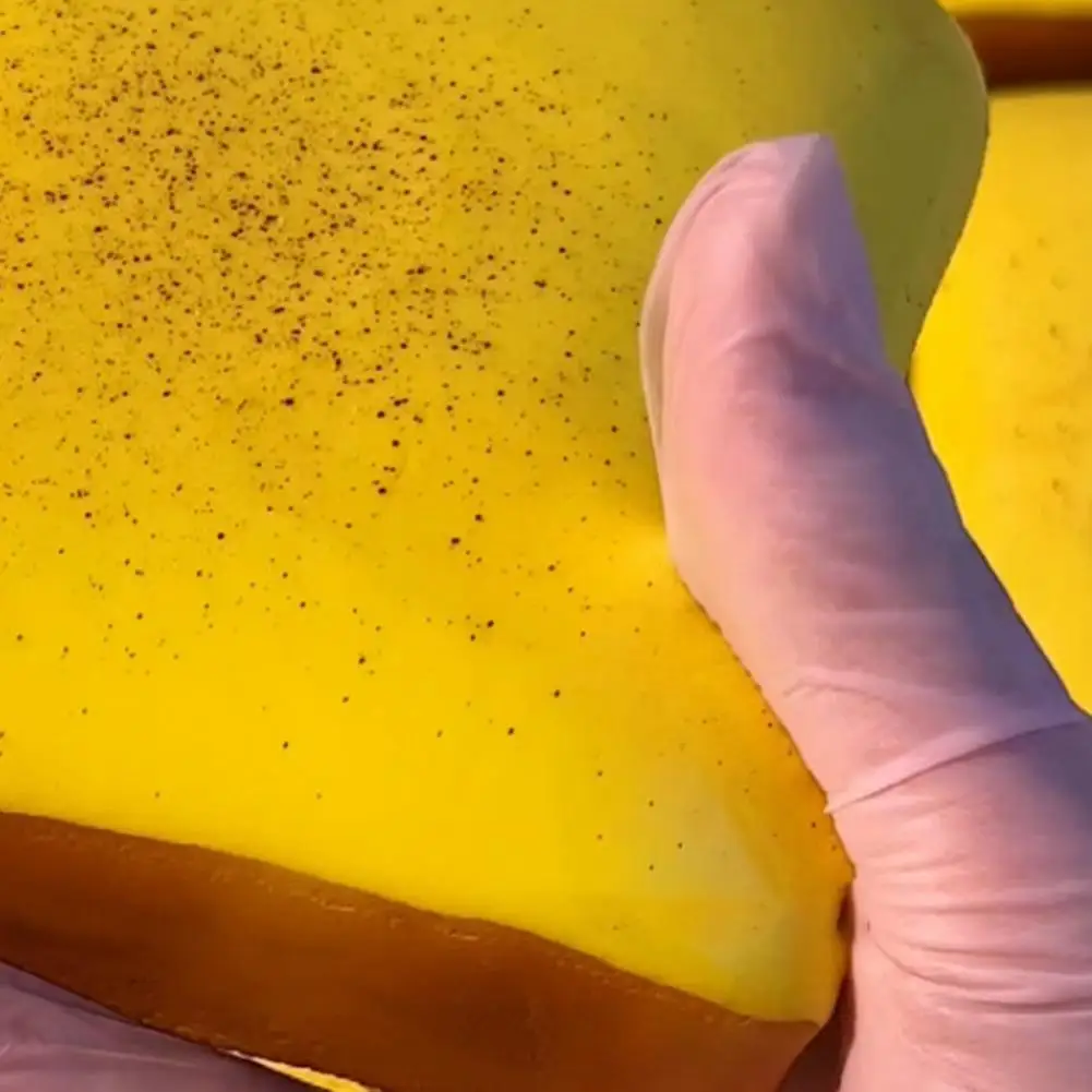 Zabawki antystresowe o spowolnionym powrocie do kształtu, zabawki sensoryczne redukujące stres, miękkie tosty jagodowe, kleiste chlebki do ściskania, realistyczne, na niepokój, na biurko.