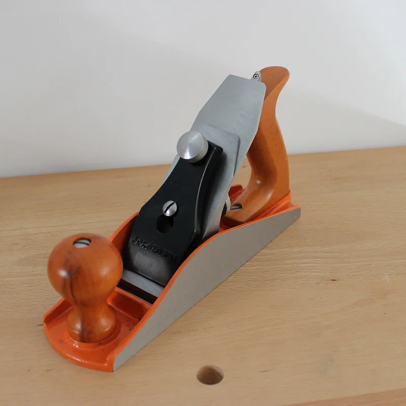 Woodworking planer, hand planer, iron planer No. 4 light planer, carpenter planer