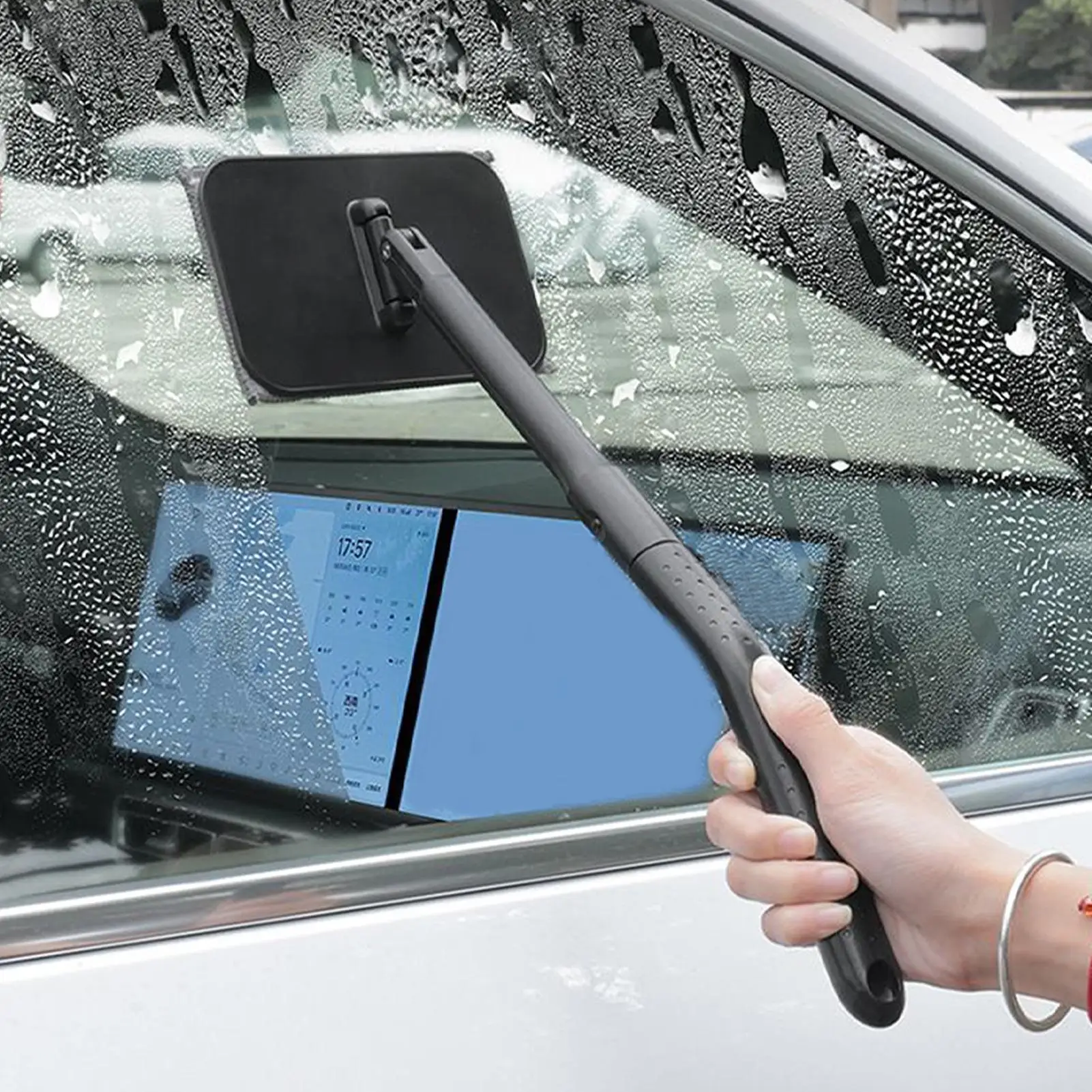 

Winter Car Windshield Cleaner Tool Automobile Glass Wiper Window Cleaner Dust Removal Washing Tool Defogging Brush 24x11x4.5cm
