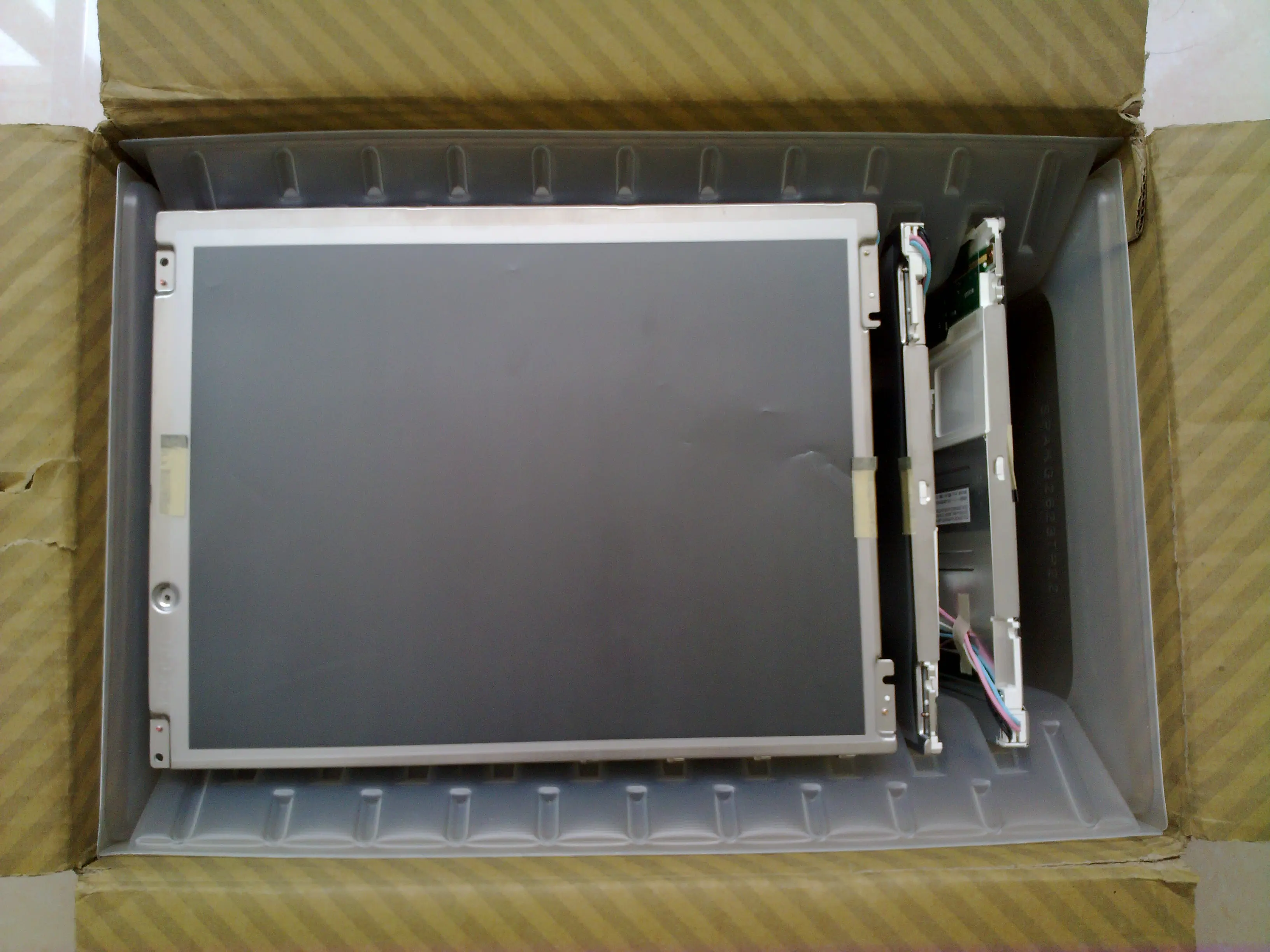 12.1 inch LCD panel LQ121S1LG41,LQ121S1LG43,LQ121S1LG44,LQ121S1LG45，free shipping