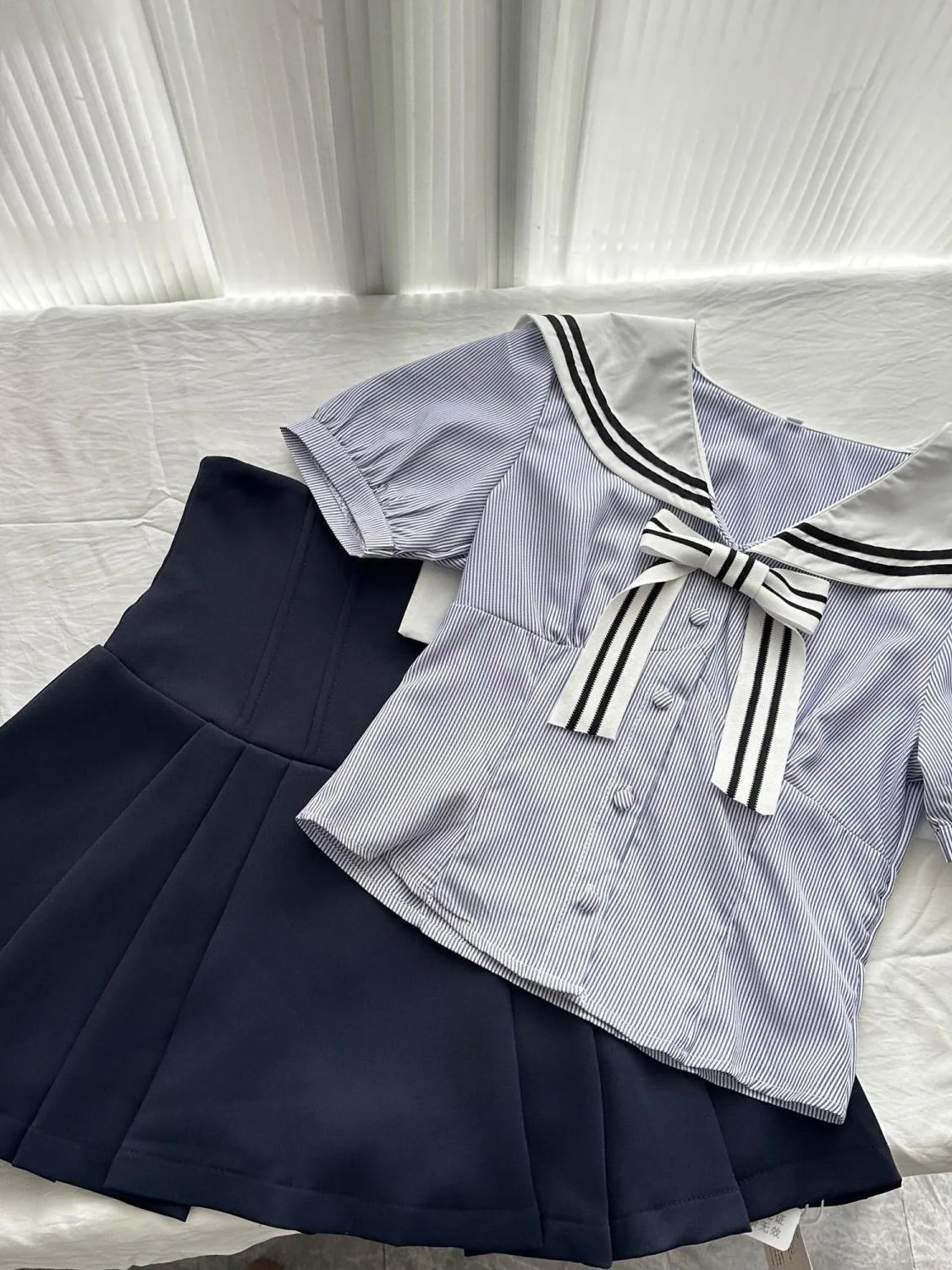 에이멍링 칼리지 슬레 세트 여름 JK 스타일 세일러 하이웨이스트 네이비 칼라 셔츠와 스커트 패셔너블 여성복...