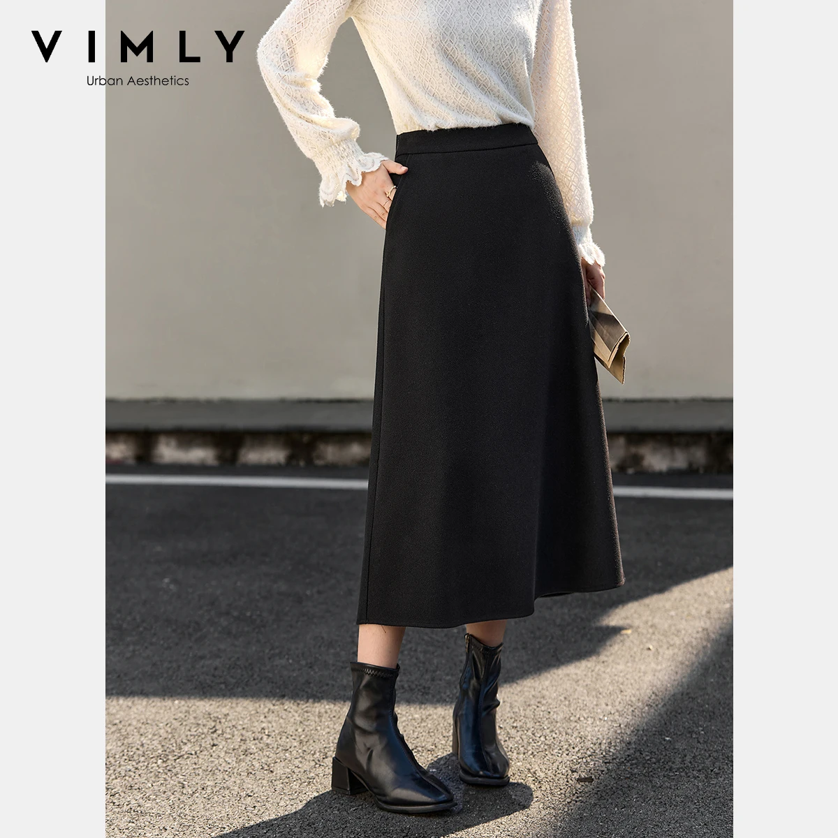 VIMLY Women's Black Long Skirt Elegant Winter 2025 A-line Loose Tweed Ladies Skirts Office Lady Zipper Pocket Female Skirt A2839