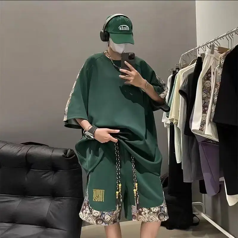 

Casual Fashionable Youthful Men's Set Korean Hong Kong Style Street Trend Cool College Student Short Sleeve Polyester Fiber