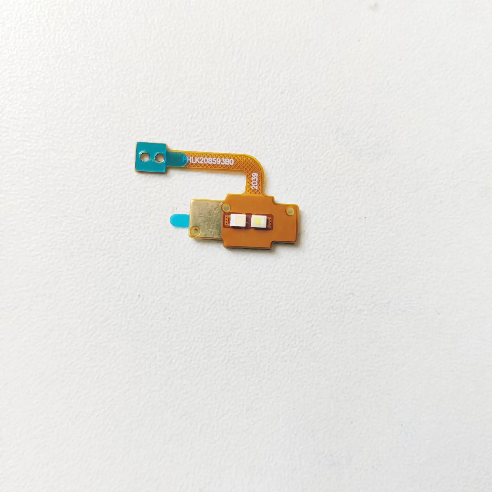 Image 4: Nouveau Original pour Doogee S88 PRO téléphone portable à l'intérieur de la lumière Flash câble FPC pièces de réparation accessoires