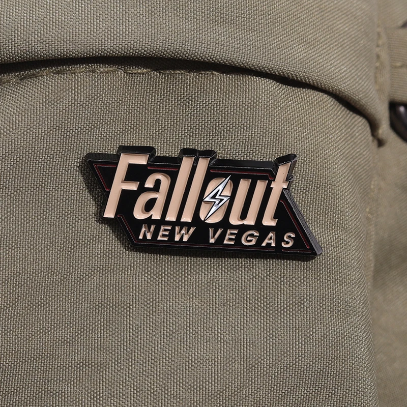 FALLOUT NEW VEGAS Simple Cool Cartoon Brooch Clothes Lapel Pin Backpack Accessories Gift For Friends