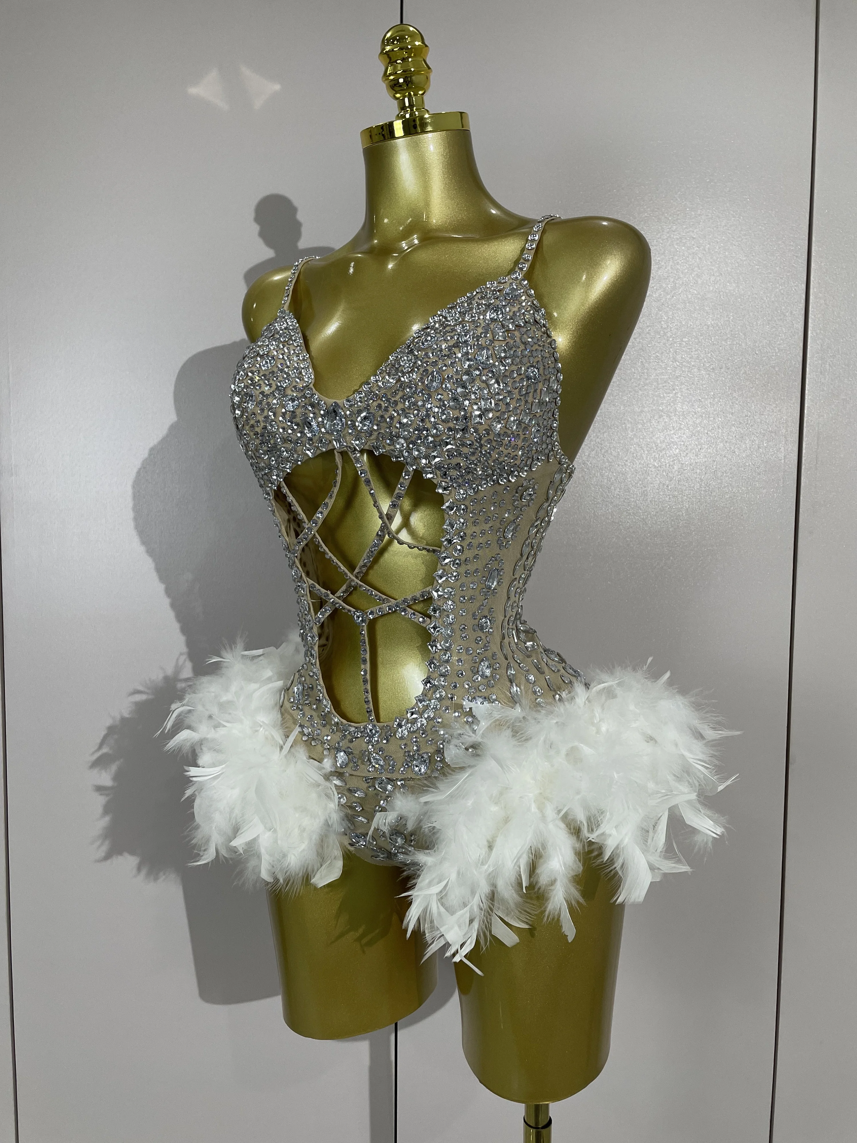 2026 Women Sparkly Diamonds Feathers Bodysuits Sexy Hollow Out Nightclub Bar Performance Singer Dancer Club Party Stage Costume