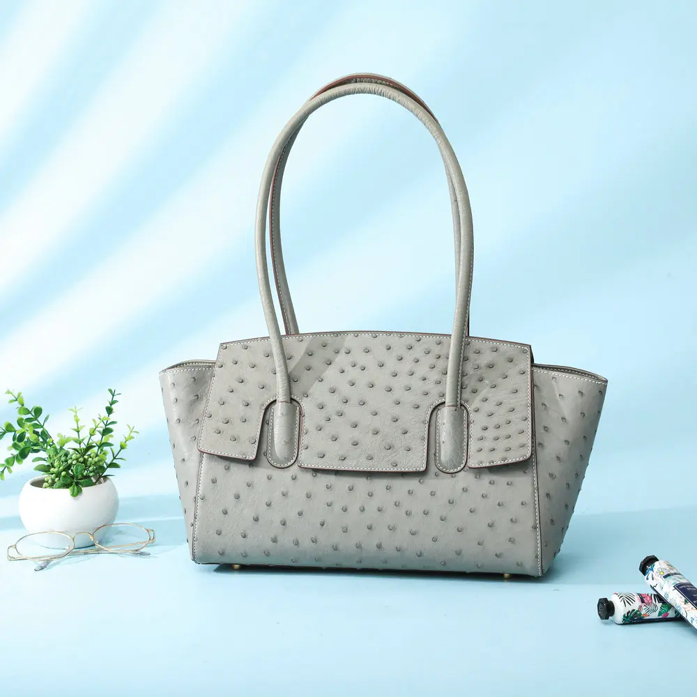 

Новинка 2024, женская сумка из страусиной кожи, модная женская сумка большой вместимости, женская дорожная сумка из натуральной кожи для отдыха, 45