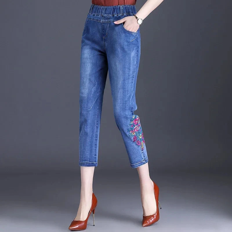 

Women's Jeans Spring Summer New Embroidery Ankle Length Capri Pants Elastic High Waist Stretch Denim Blue Pants Mom Jeans W15