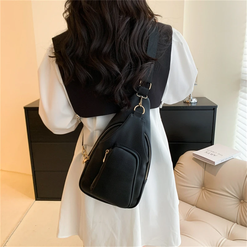 Chest Bag Women Multiple Compartments Commuting School Work Travel Leisure Korean Version Versatile Fashionable Small Backpack