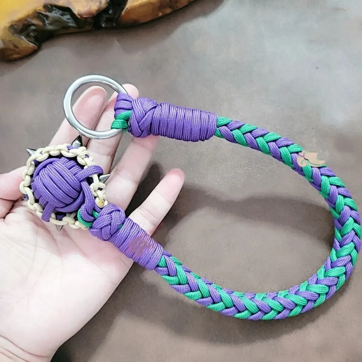 Gantungan Kunci Pertahanan Diri Diameter 2.2CM Perlindungan Keamanan Pribadi Alat Darurat untuk Bertahan Hidup Pemecah Kaca Baja Tahan Karat
