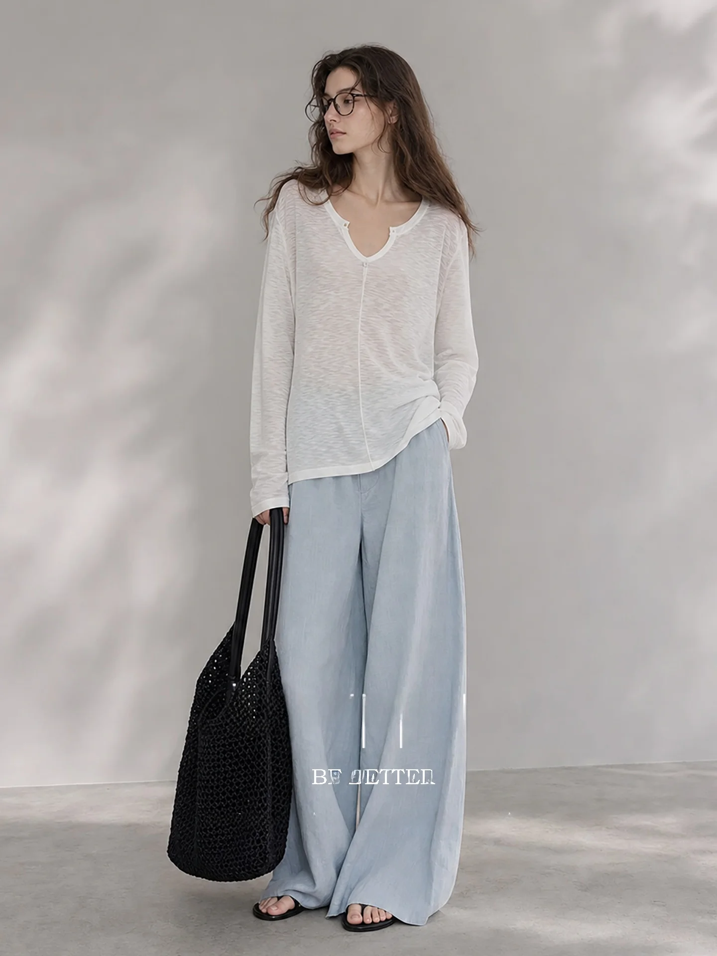 

HUAAPPUW Summer New Loose Fit White Lightweight See-through Knitted Sun Protection Soft Polyester Fiber V-neck Long Sleeve Top