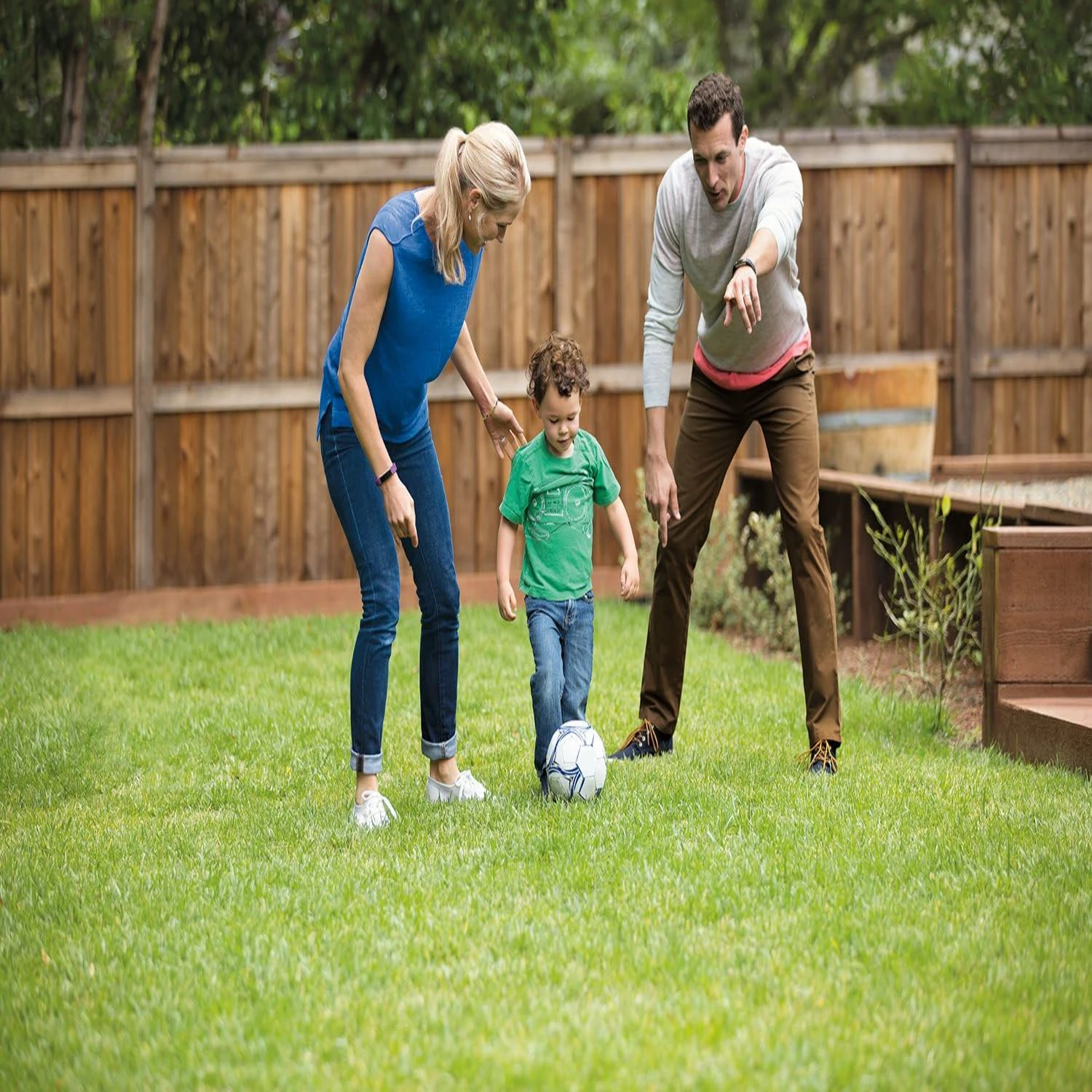 عزز أسلوبك والوظائف باستخدام حزام الملحقات الكلاسيكي الكبير الخالد من أجل أدوات التكنولوجيا الأساسية الخاصة بك #6