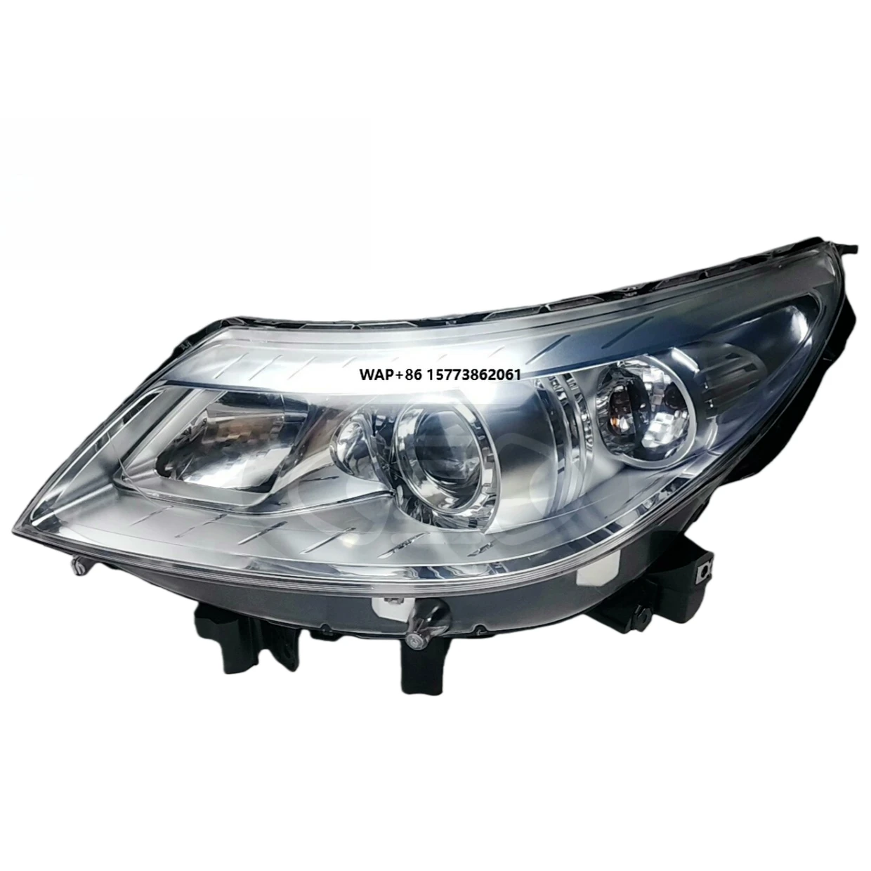 

Комплект фар для Renault Latitude, 12В, оригинальные б/у, 70Вт, полностью функциональные, в идеальном состоянии