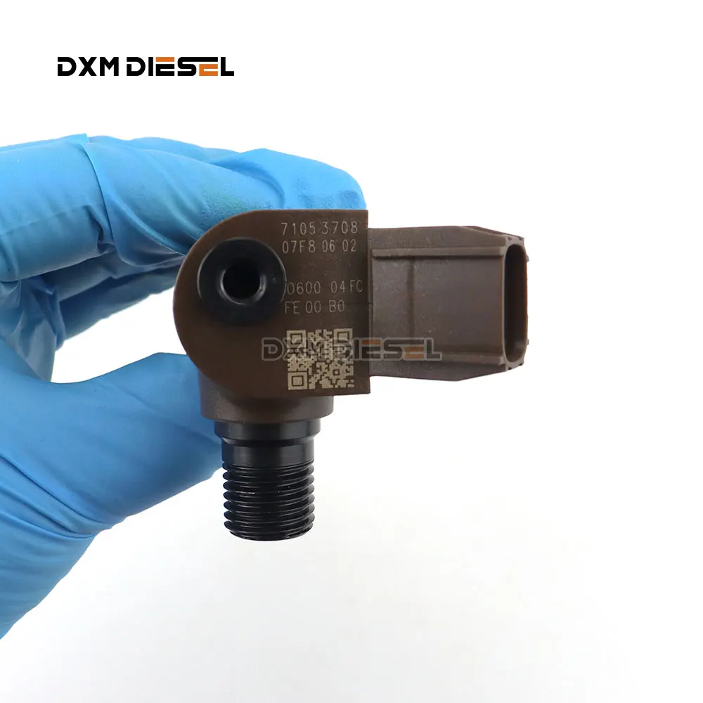 High quality  23670-0E020 Common Rail Diesel Injector 23670-09430 For  Hilux 2GD