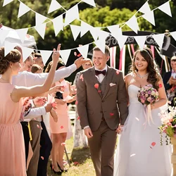 White Triangle Flag A String of Triangle Flags, Suitable For Weddings, Children's party, Birthday Engagement Anniversary Parties