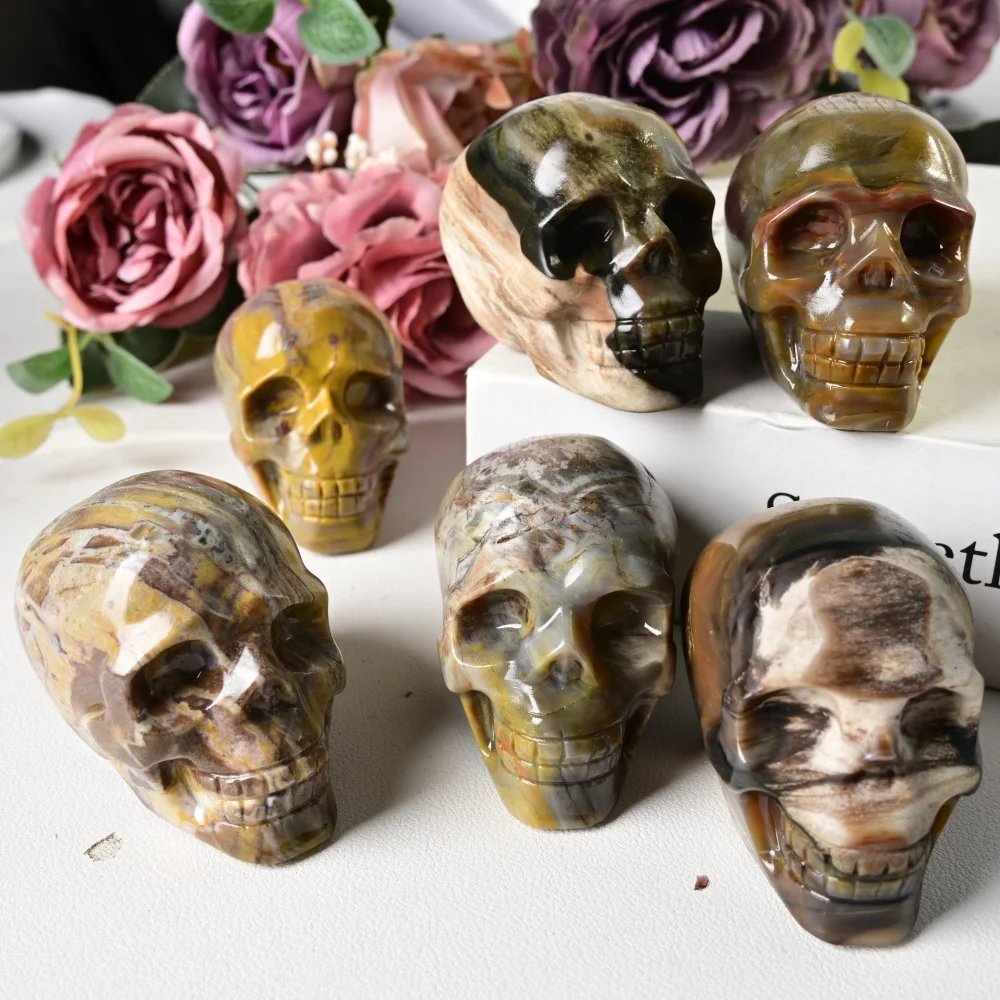 1 Stück Totenkopf aus Versteinigtem Holz – Natursteindekor, Boho-Stil, ideal für Schreibtisch und Zuhause, perfektes Weihnachtsgeschenk für Kristallliebhaber