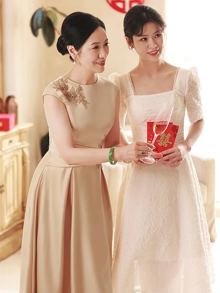 

Champagne Color Mother Wedding Dr Ele Long Evening Gown Young at Heart Wedding Celebration Faionable Materni Wear